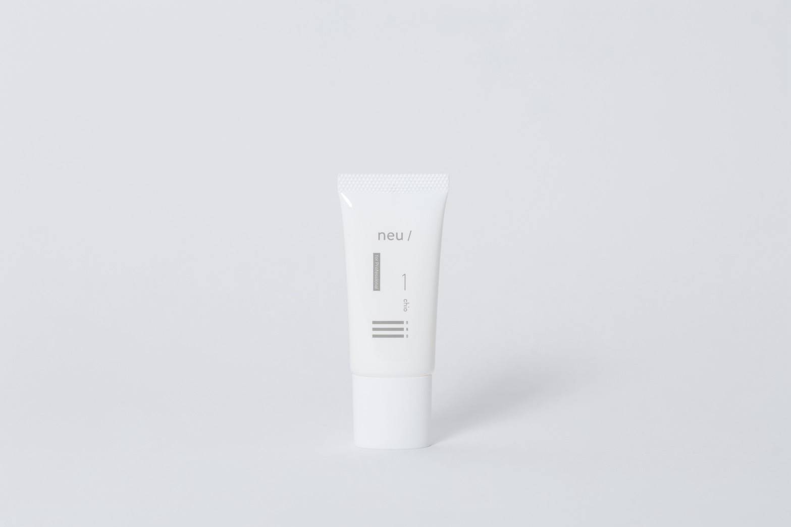 【neu”】ノイ ラッシュリキッド 1st chio